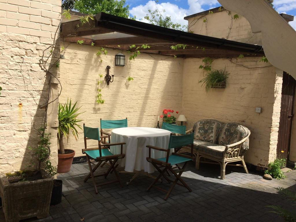 Bed and Breakfast Little Manor Cheltenham Exterior foto