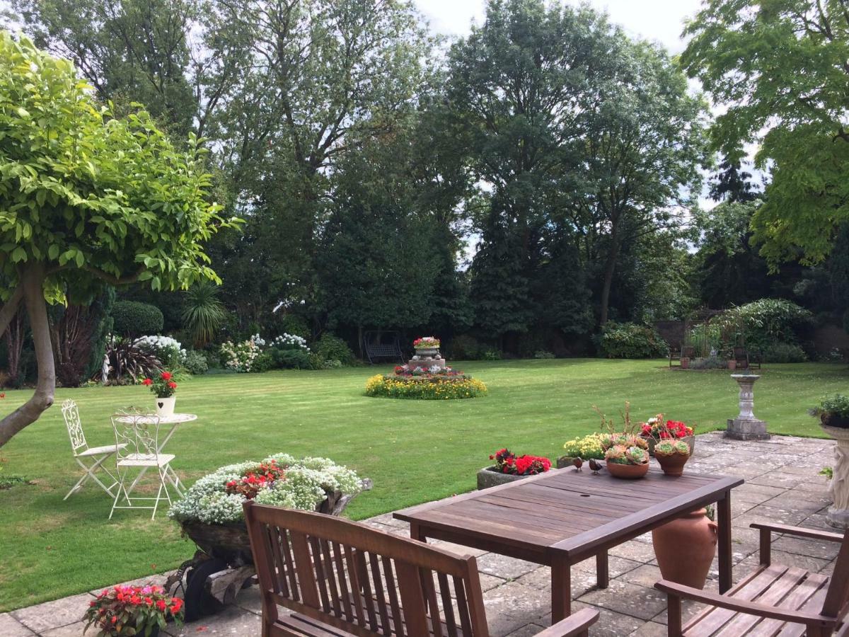 Bed and Breakfast Little Manor Cheltenham Exterior foto